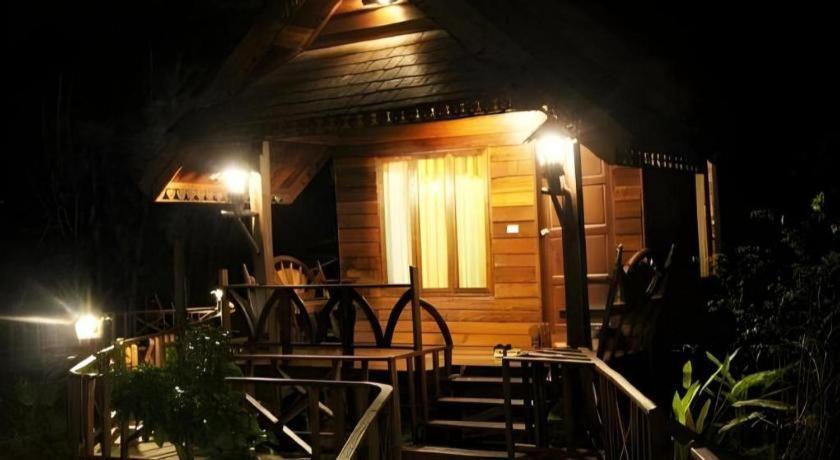 Burilamplai Resort Thung Yai Exterior photo
